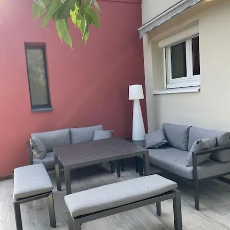Maison De Village * Montoison