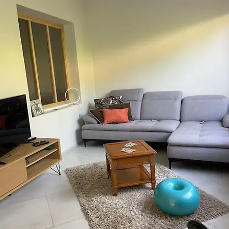 Appartement Maison De Village